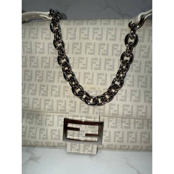 Fendi Zucchino Spalmati Forever Mama Baguette White - Picture 7 of 9